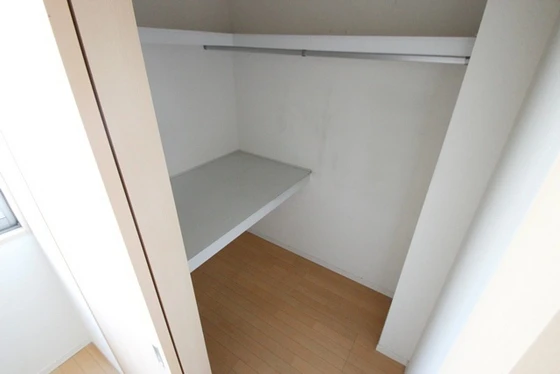 シェソワSATSUNO  E棟