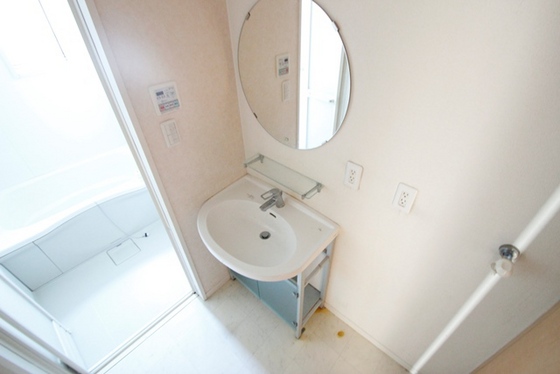 シェソワSATSUNO  E棟