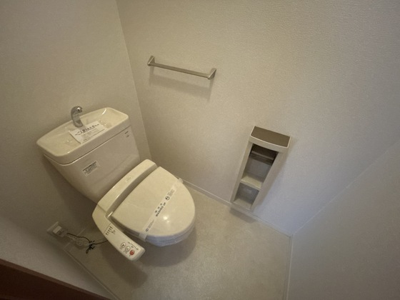 プレジール南観音