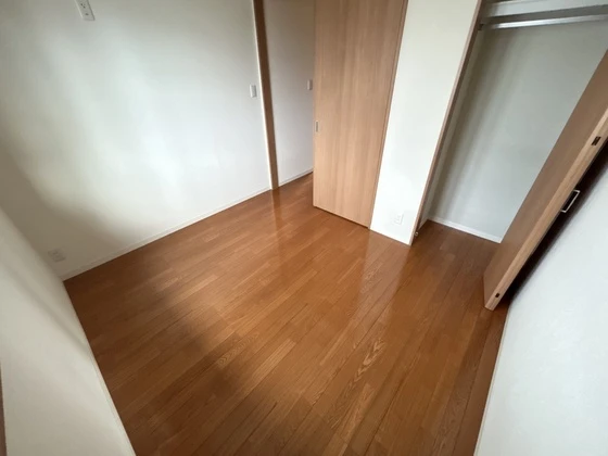 プレジール南観音