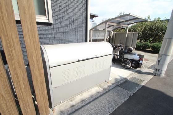 プレジール南観音