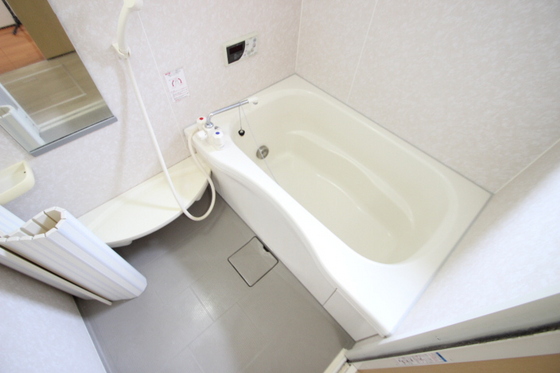 フィオレンテ B棟