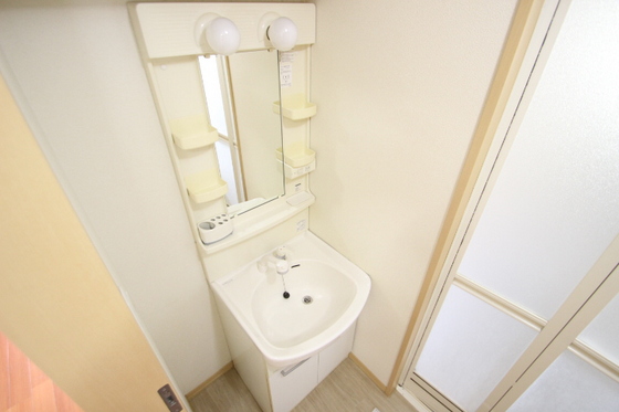 フィオレンテ B棟