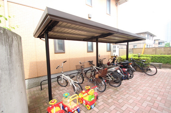 フィオレンテ B棟