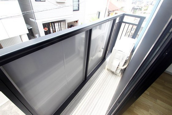 メゾンメイプル