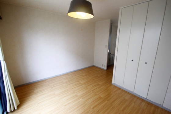 メゾンメイプル