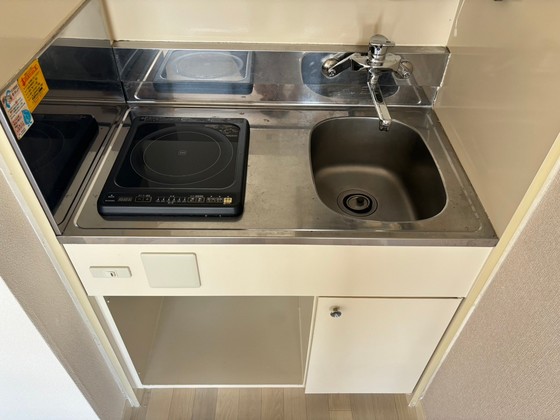 カルチェ並木通り