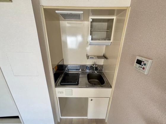 カルチェ並木通り