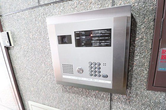 カルチェ並木通り