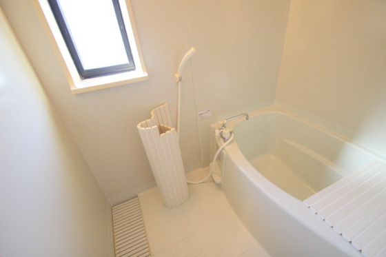 ウインディア西山本