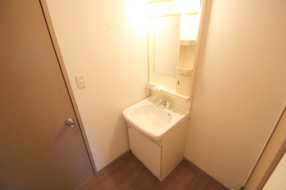 ウインディア西山本