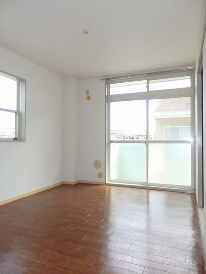 アーバンブルー中西