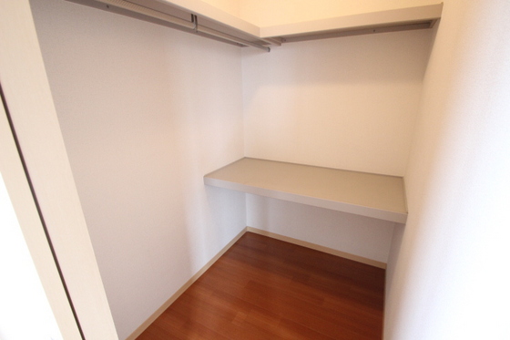 フィオレンテ D棟