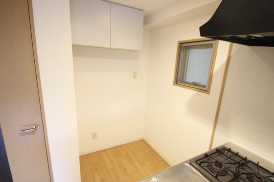 グラビスコート西原