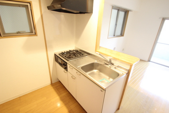 グラビスコート西原