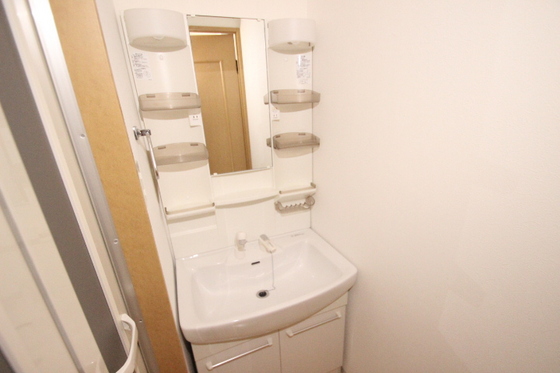 グラビスコート西原