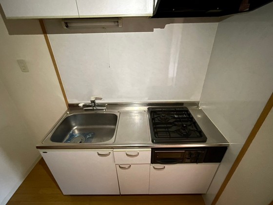 グラビスコート西原