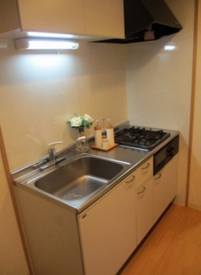 グラビスコート西原