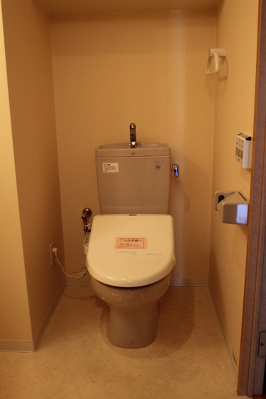 グラビスコート西原