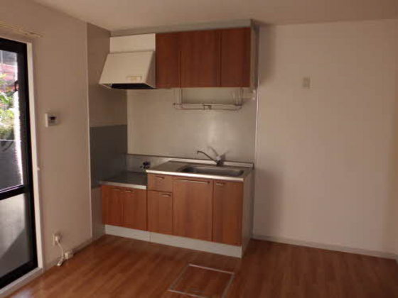 フレサリア A棟