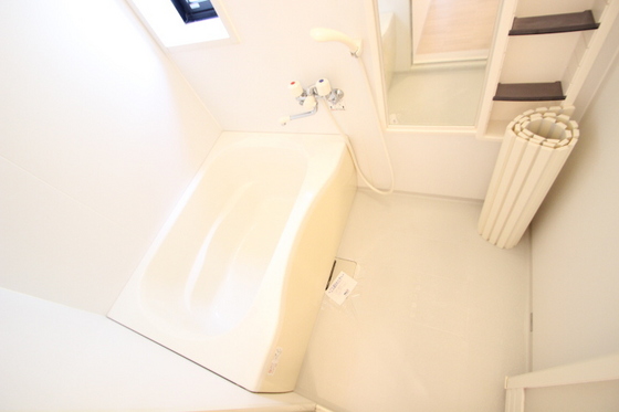 フレサリア A棟