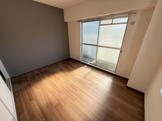 深山マンション