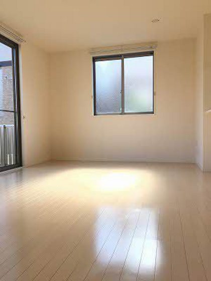 グランド ソレイユ B棟