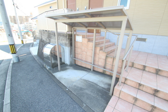 グランド ソレイユ B棟