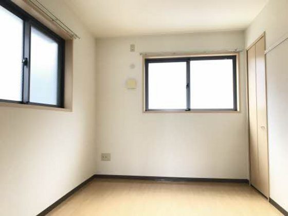 カプリス戸坂中町