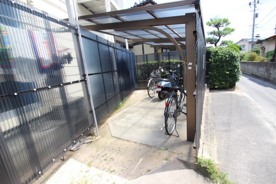 メゾンヨシザキ