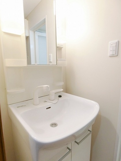 ドルチェ広島駅北口