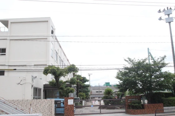 ドルチェ広島駅北口