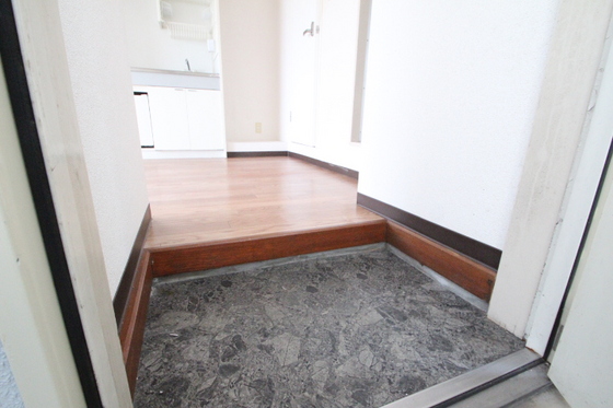 第8田中興産ビル