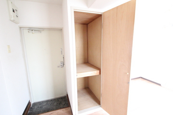 第8田中興産ビル