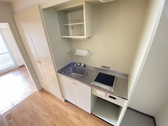 レジデンス東観音