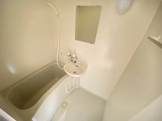 レジデンス東観音