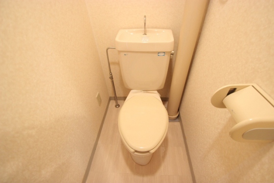 レジデンス東観音