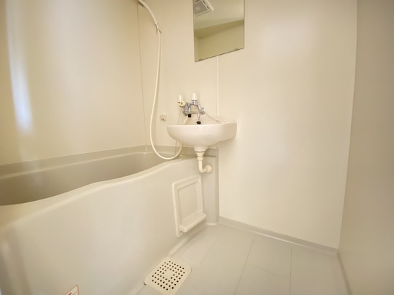 レジデンス東観音