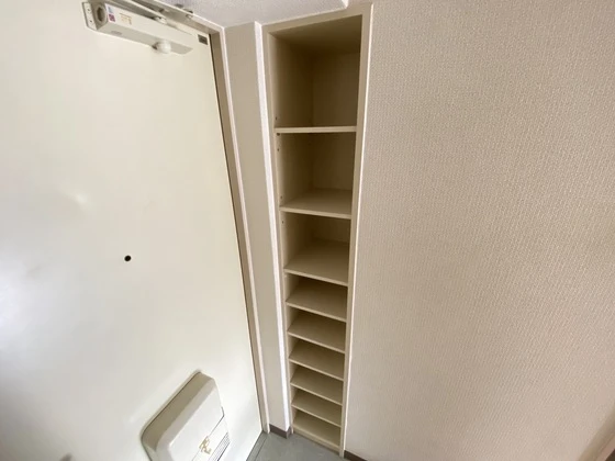 レジデンス東観音