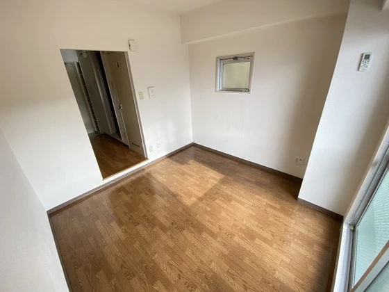 レジデンス東観音