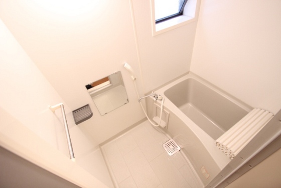 エクレール岡本