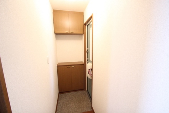 エクレール岡本