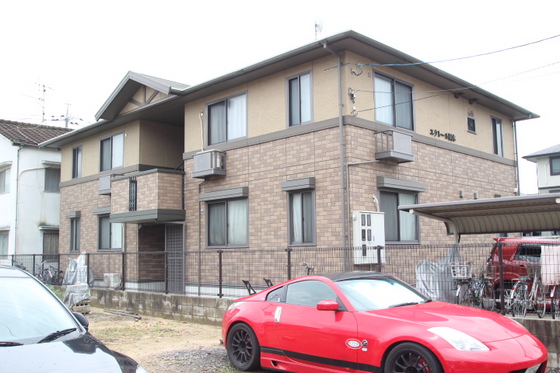 エクレール岡本