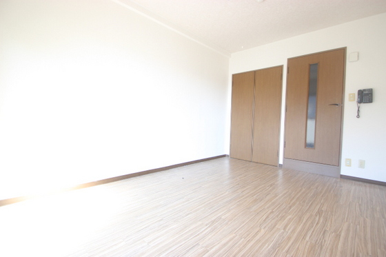 エミネンスオクダ