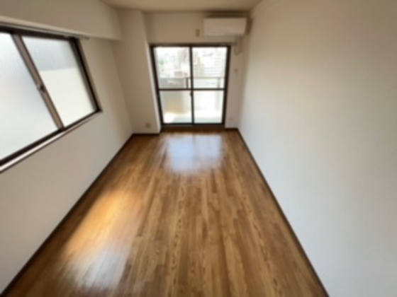 エミネンスオクダ