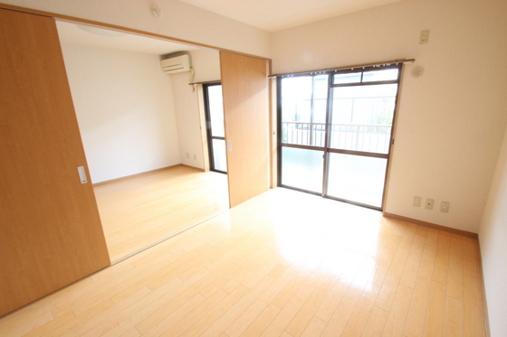 大宮コーポラス