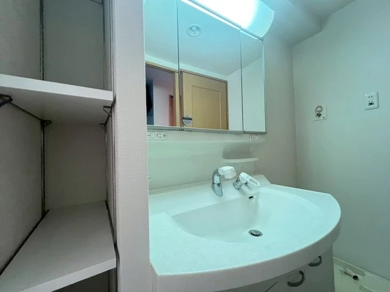 ロアール松川町