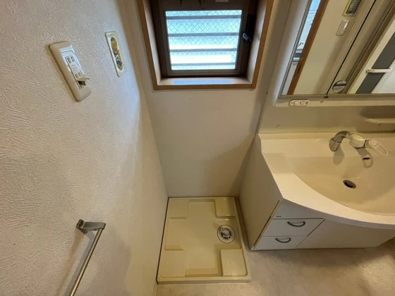 ロアール松川町