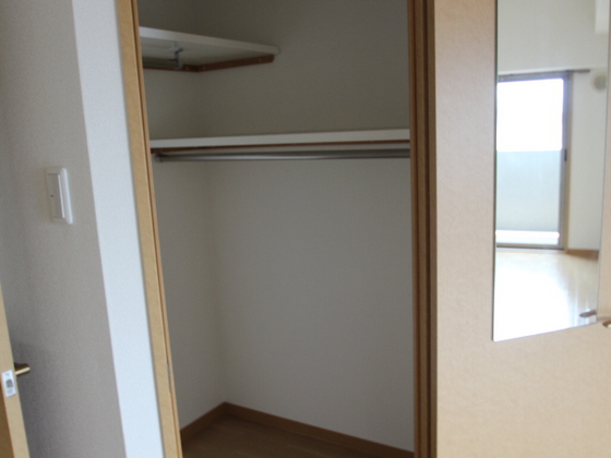 ロアール松川町