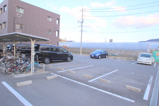 フォブール川内